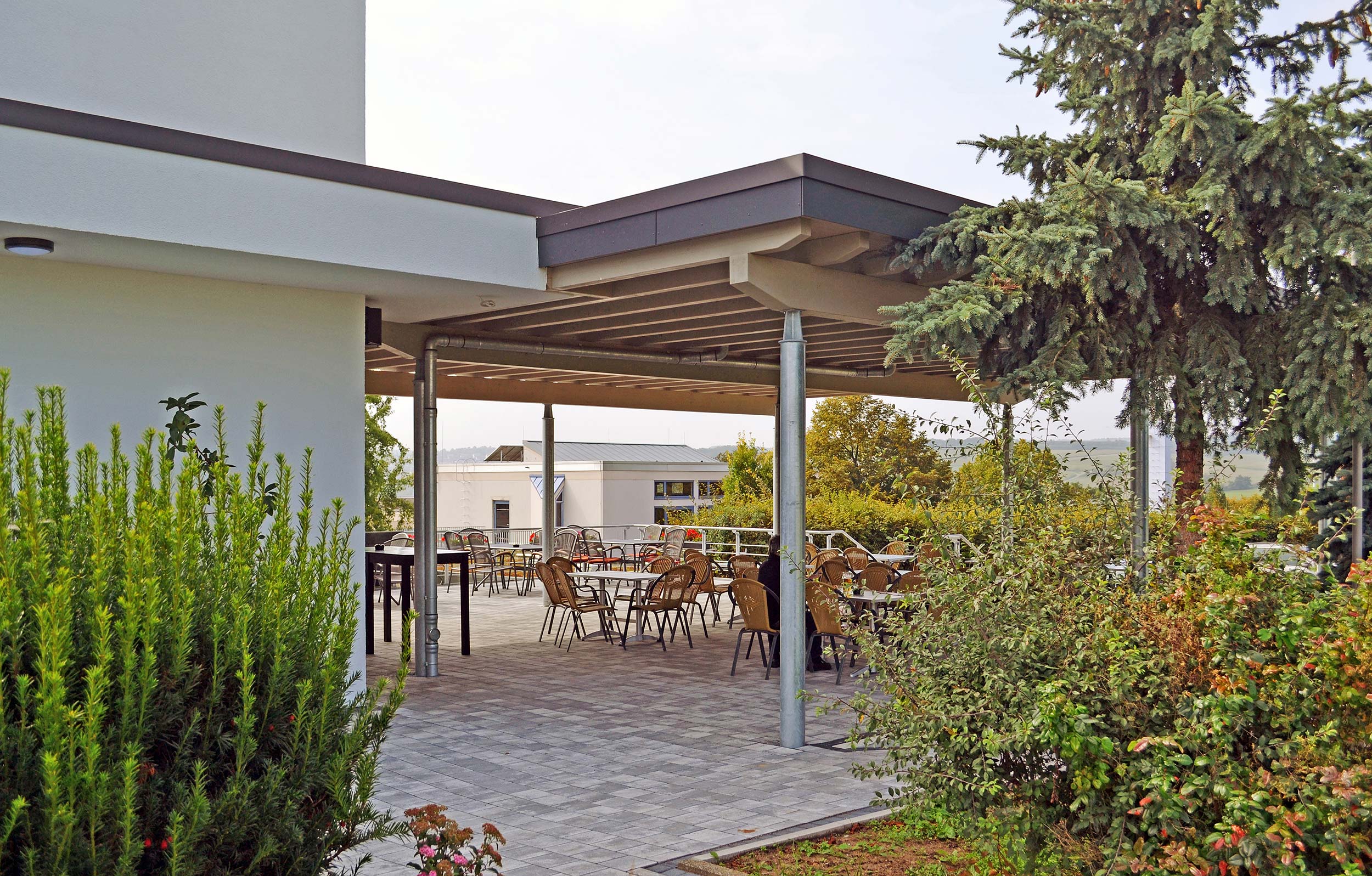 Carports, Vordächer und Pergolen – nicht nur Schutz, sondern auch Design